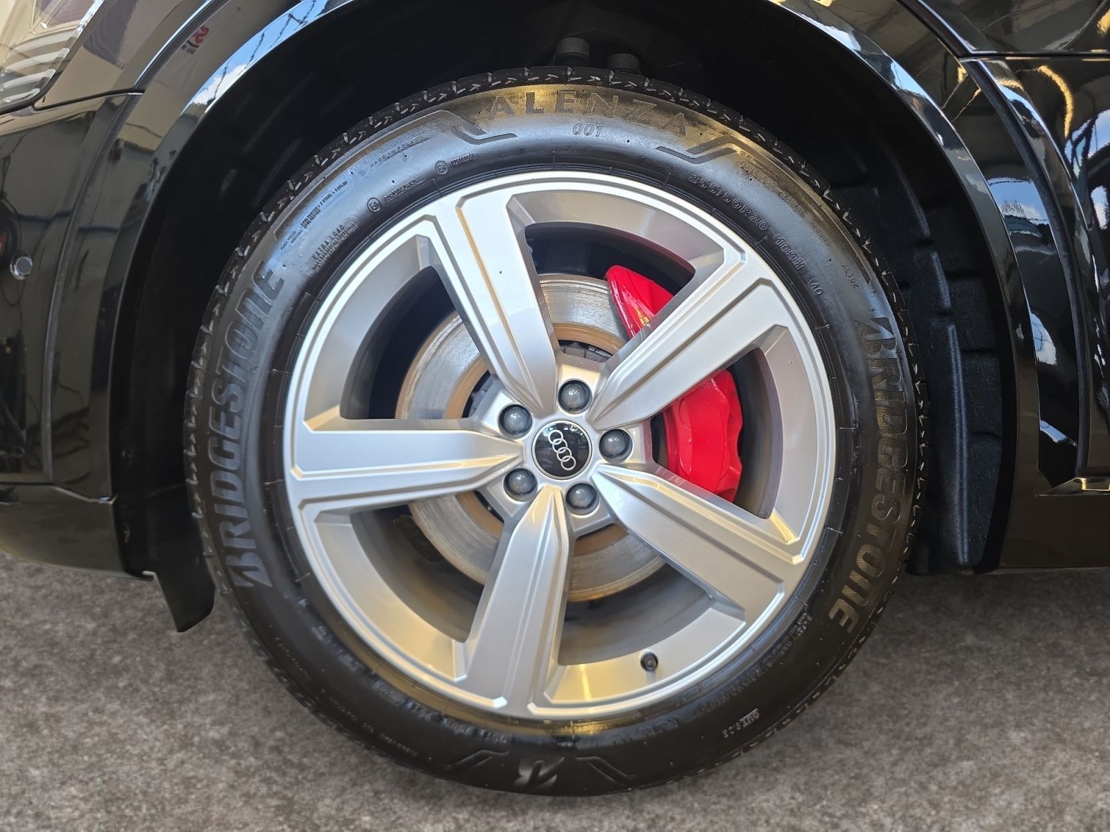 Audi Q8 e-tron - Bild 15