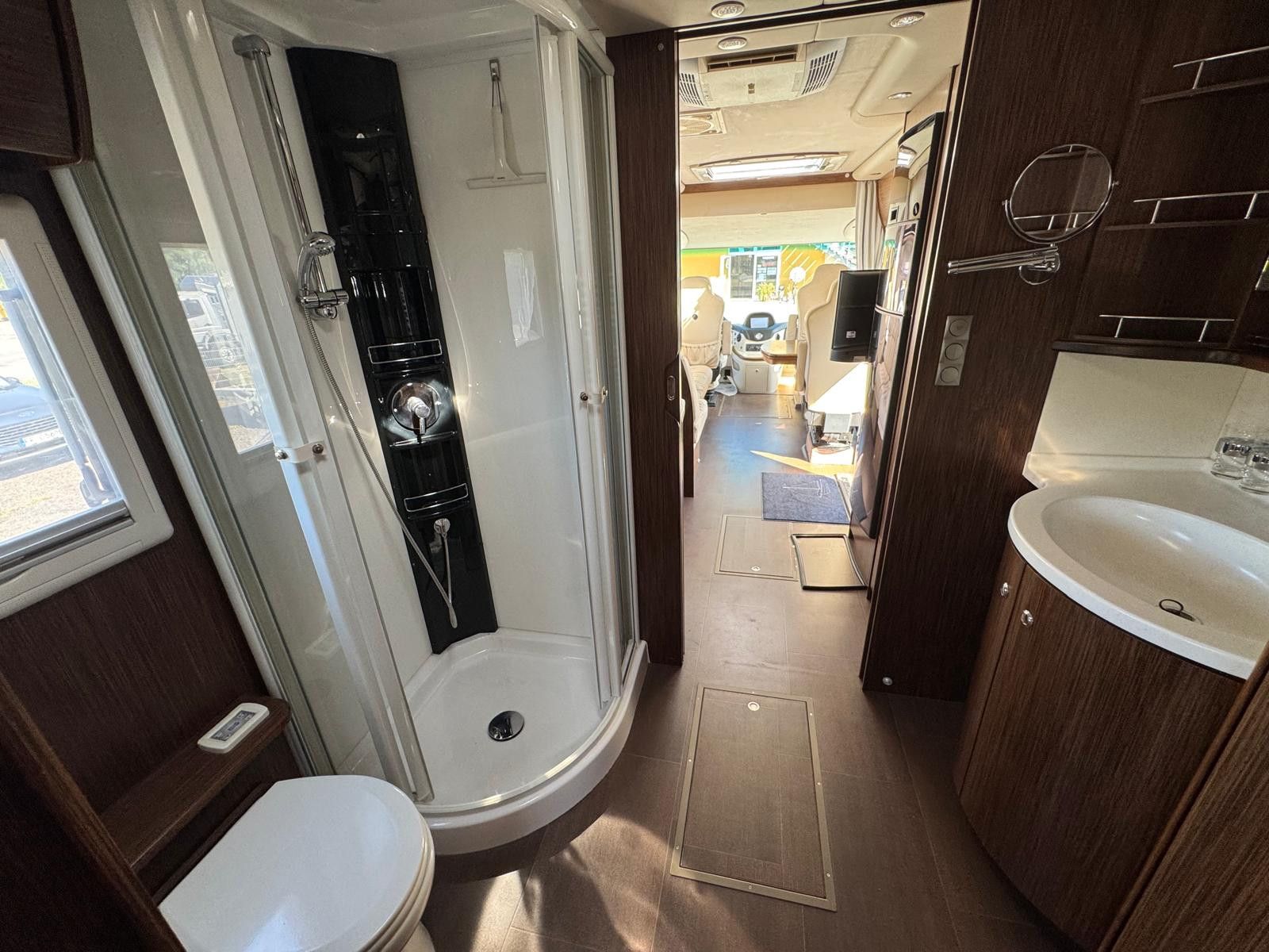 Fahrzeugabbildung Concorde Liner 990 MS Barversion