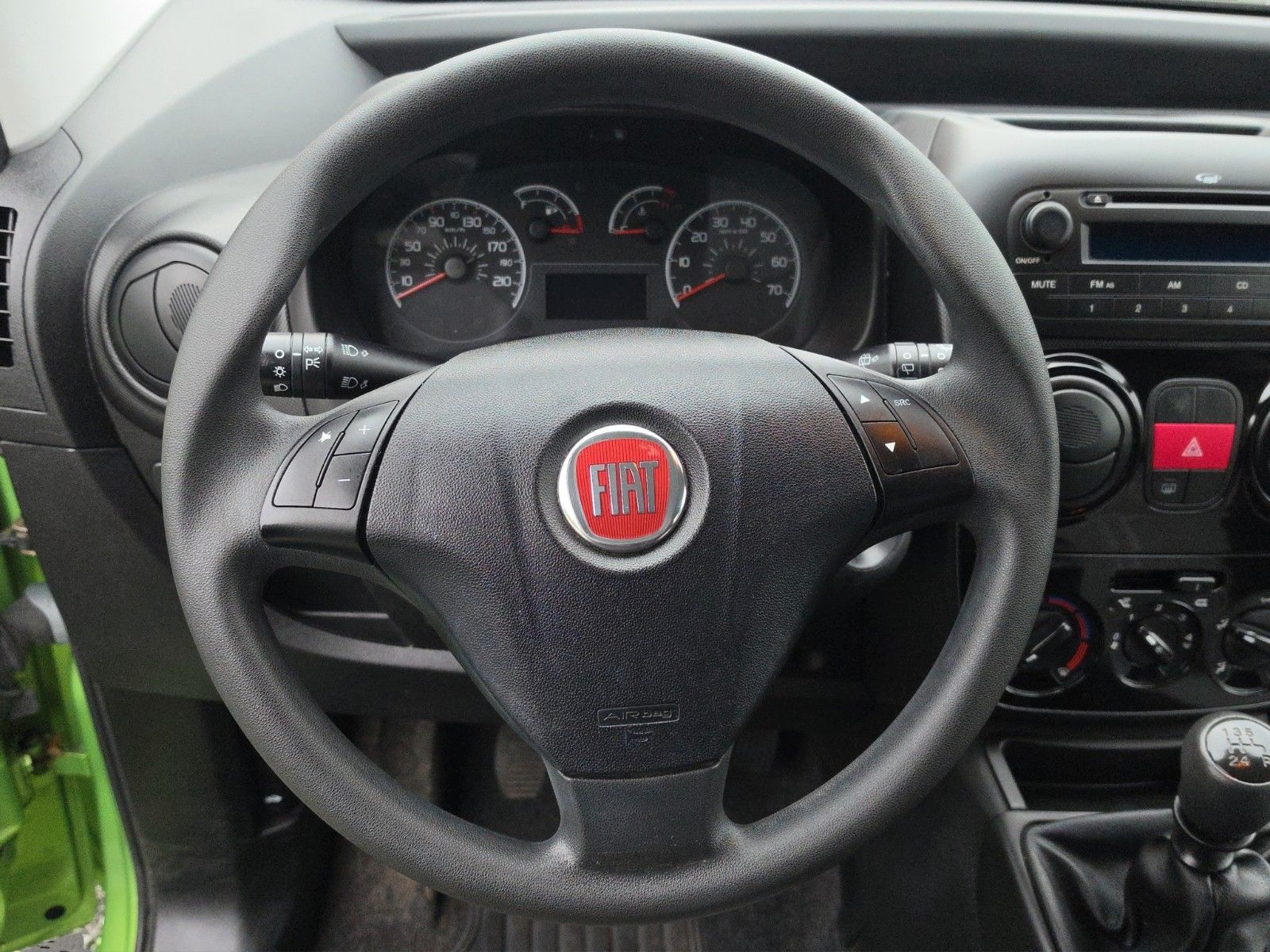 Fahrzeugabbildung Fiat Qubo 1.4 8V MY QUBO AUS 1.HAND