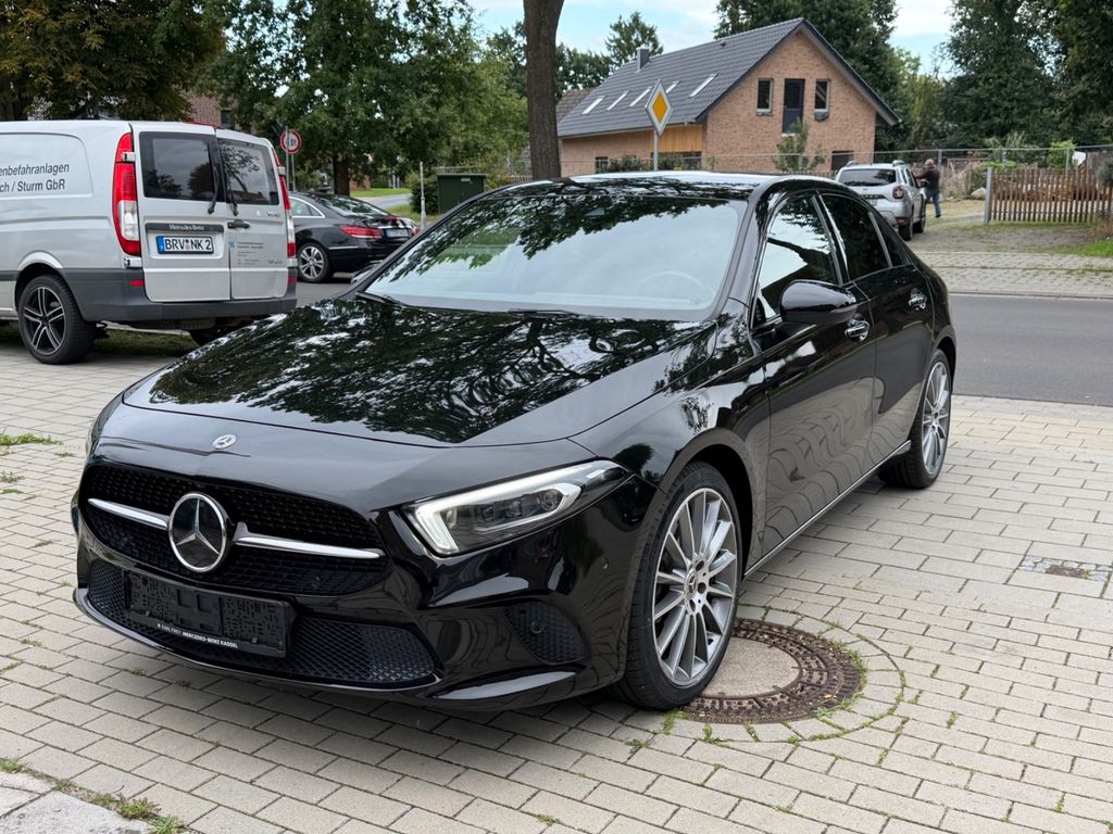 Image of Mercedes-Benz A 220