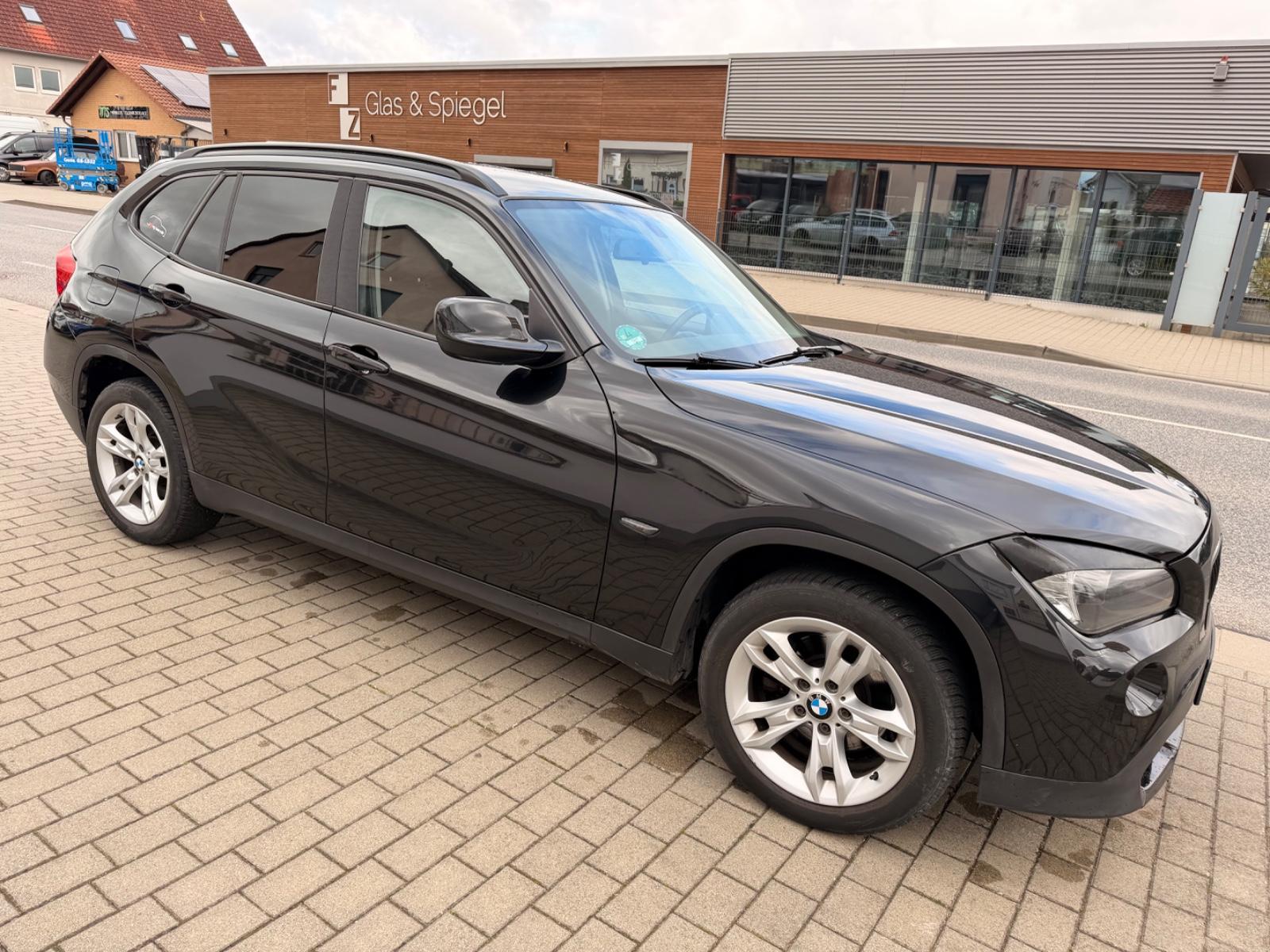 BMW X1 18 i sDrive/INSPEKTIONNEU