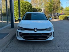 VW Passat Variant Elegance/ IQ DRIVE/ Apple CarPlay
