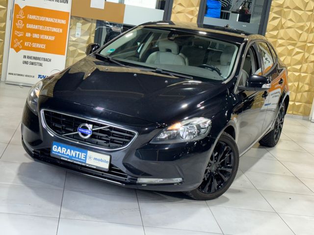 Volvo V40//PDC//NAVI//Performance Sound//LEDER//