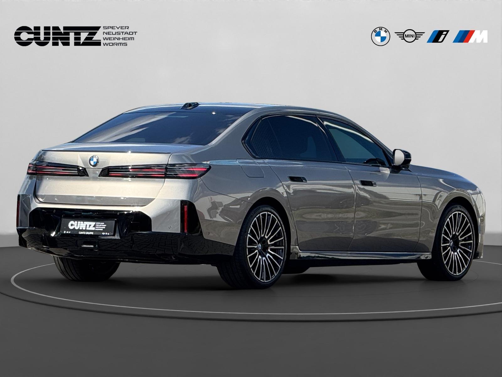 BMW 740 xDrive Limousine