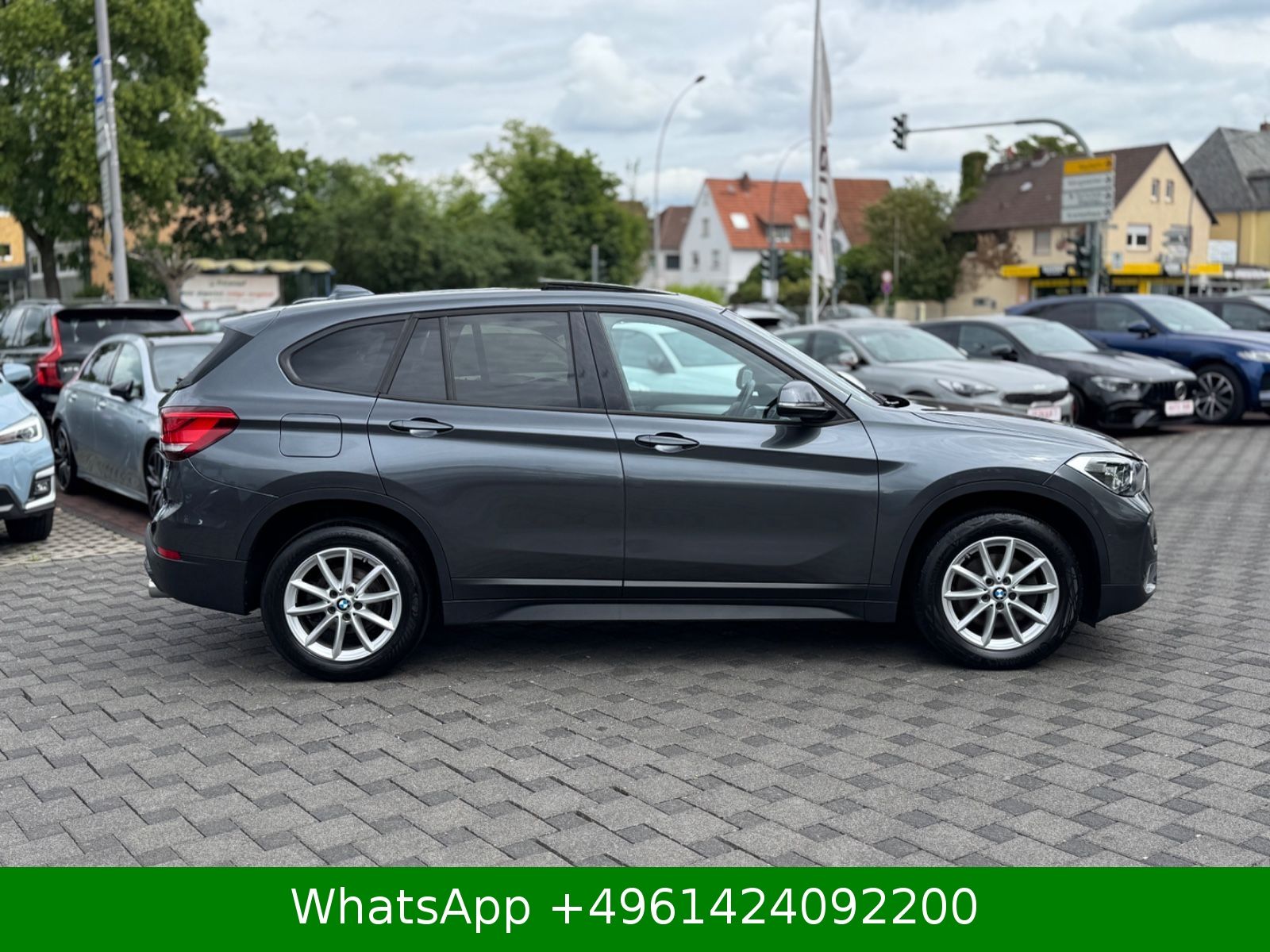 BMW X1 sDrive 18 d Advantage KAMERA|LED|PANO foto 8
