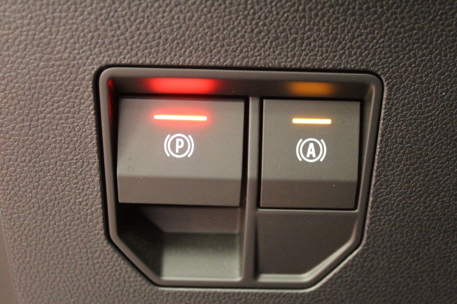 Fahrzeugabbildung Renault Megane E Tech Iconic EV60 220hp optimum charge