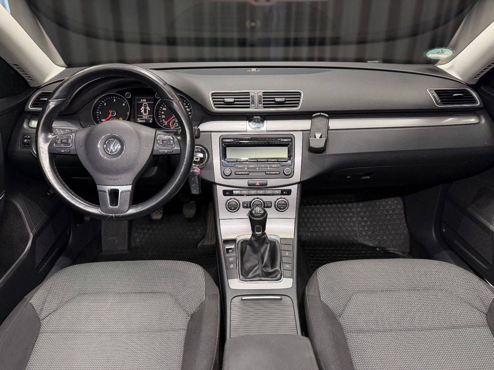 Fahrzeugabbildung Volkswagen Passat Comfortline BlueMotion |PDC|