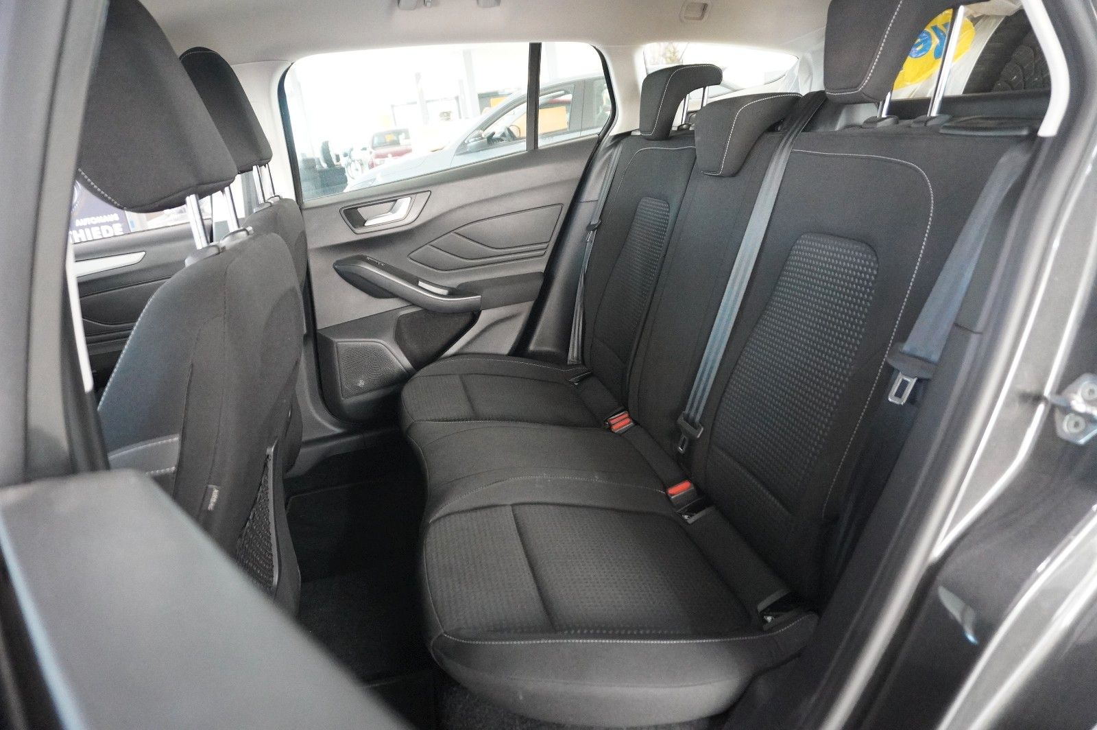 Fahrzeugabbildung Ford Focus Turnier 1.5D COOL & CONN. NAVI/LED/KAMERA