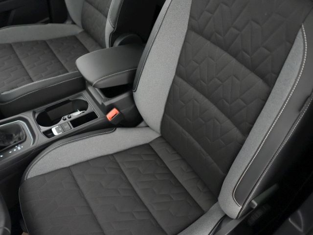 Touran COMFORTLINE TDI DSG 7-SITZER+ANHÄNGERKUPP