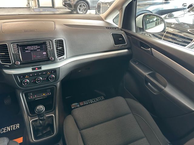 Volkswagen Sharan *Comfortline*7-Sitzer*TEMPO*NAVI*PDC*