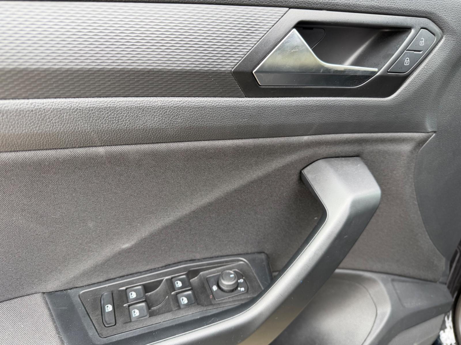 Volkswagen T-Roc Basis, миниатюра 13