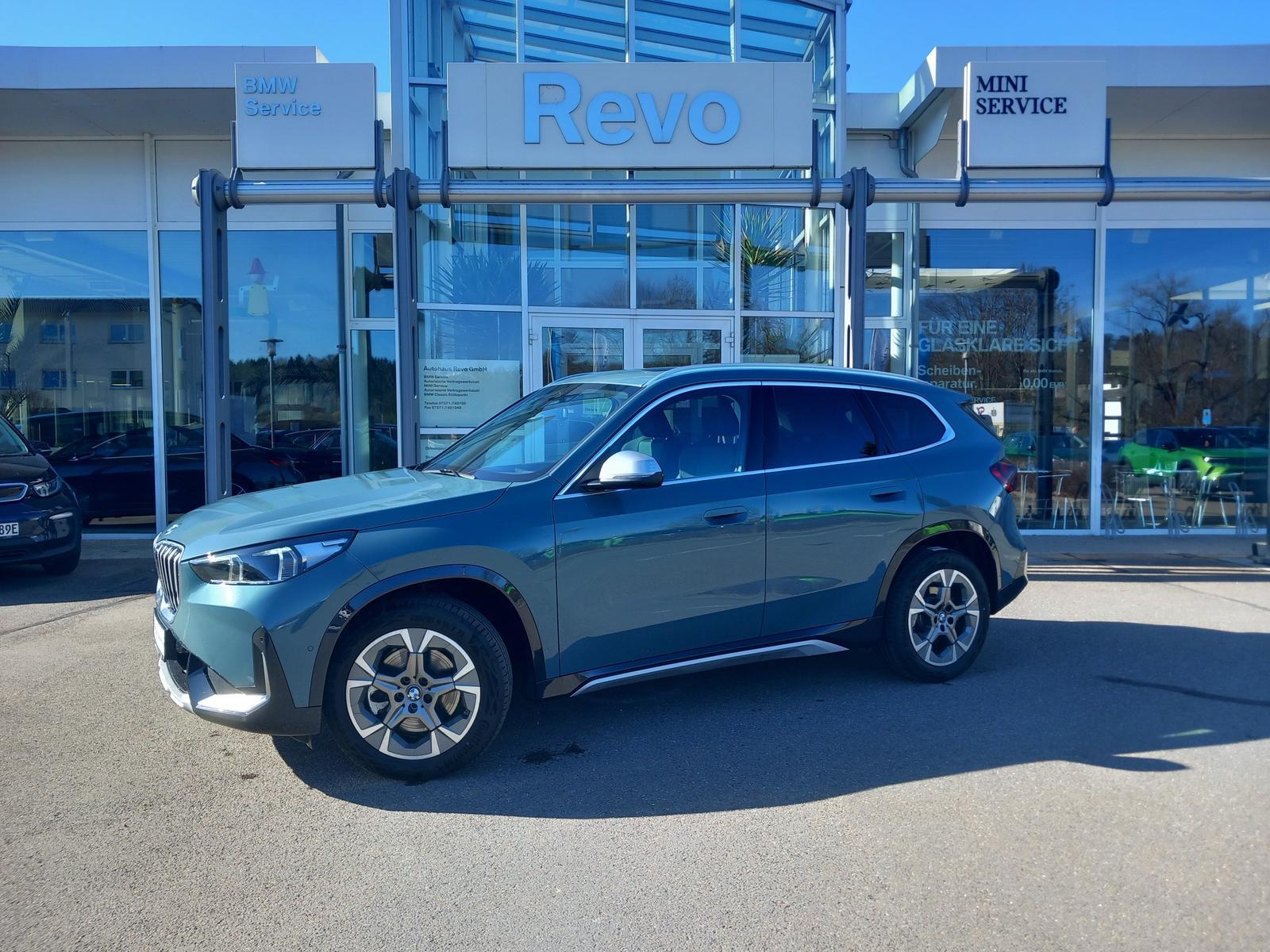 BMW X1 xDrive23d Aut xLine AHK Panorama LED DriveAss