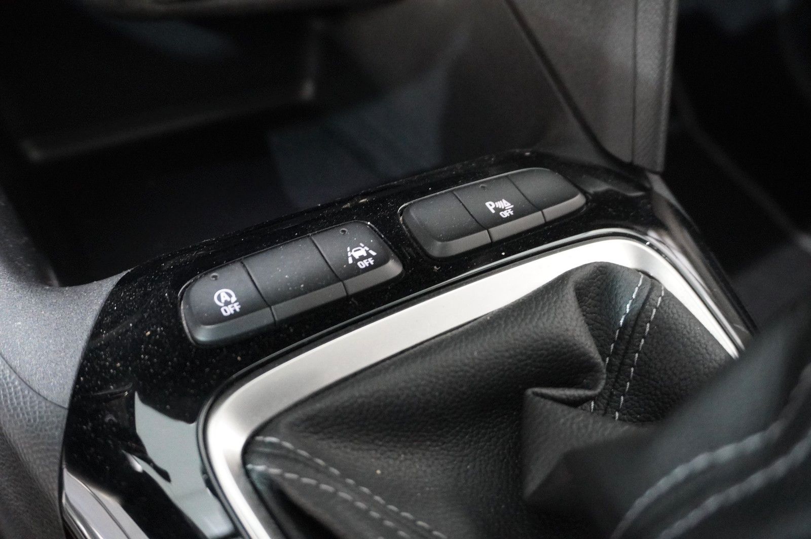 Fahrzeugabbildung Opel Corsa F 1.2 ELEGANCE NAVI/LED/TEMP./SPORT/DAB+