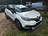 Renault Captur TCe 150 EDC GPF INTENS - Renault: 150