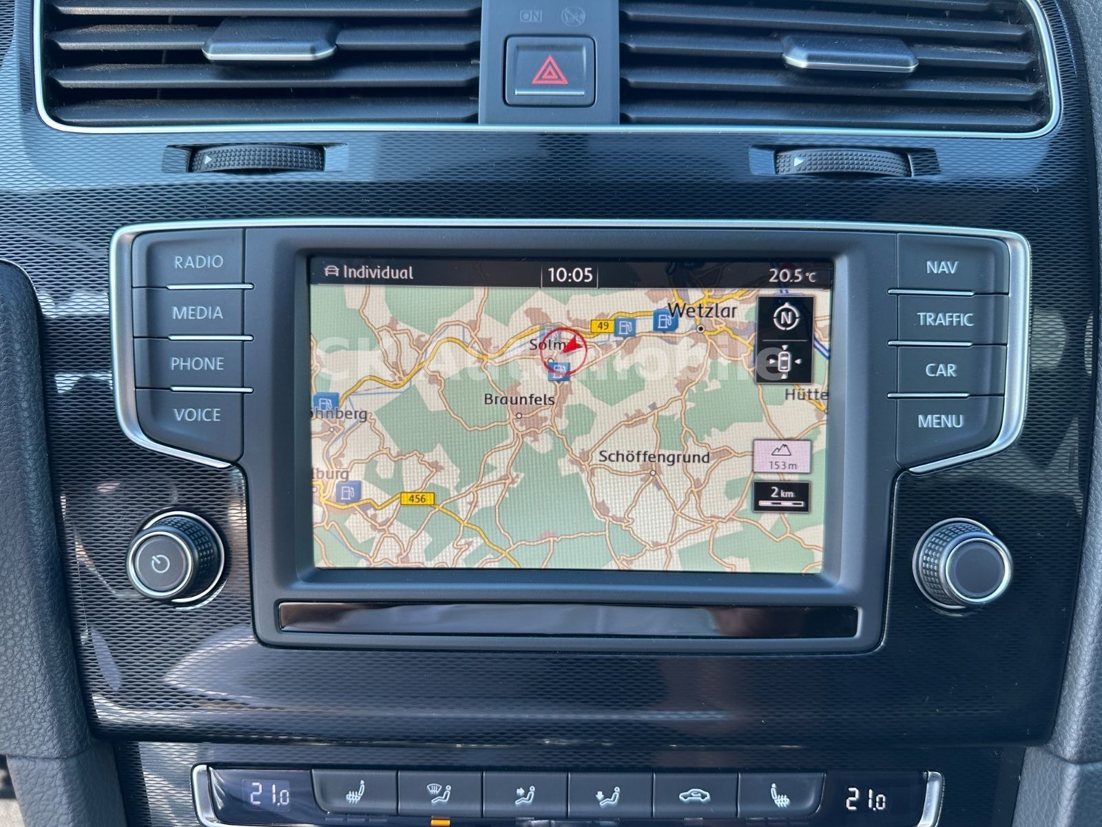 Fahrzeugabbildung Volkswagen Golf VII Lim. GTD BMT/DSG/Navi/Bi-Xenon/PDC