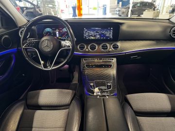 Mercedes E 200 - 7