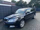 Skoda Octavia Combi Elegance, HU&AU Neu, AHK - Skoda Octavia aus 2011: Elegance