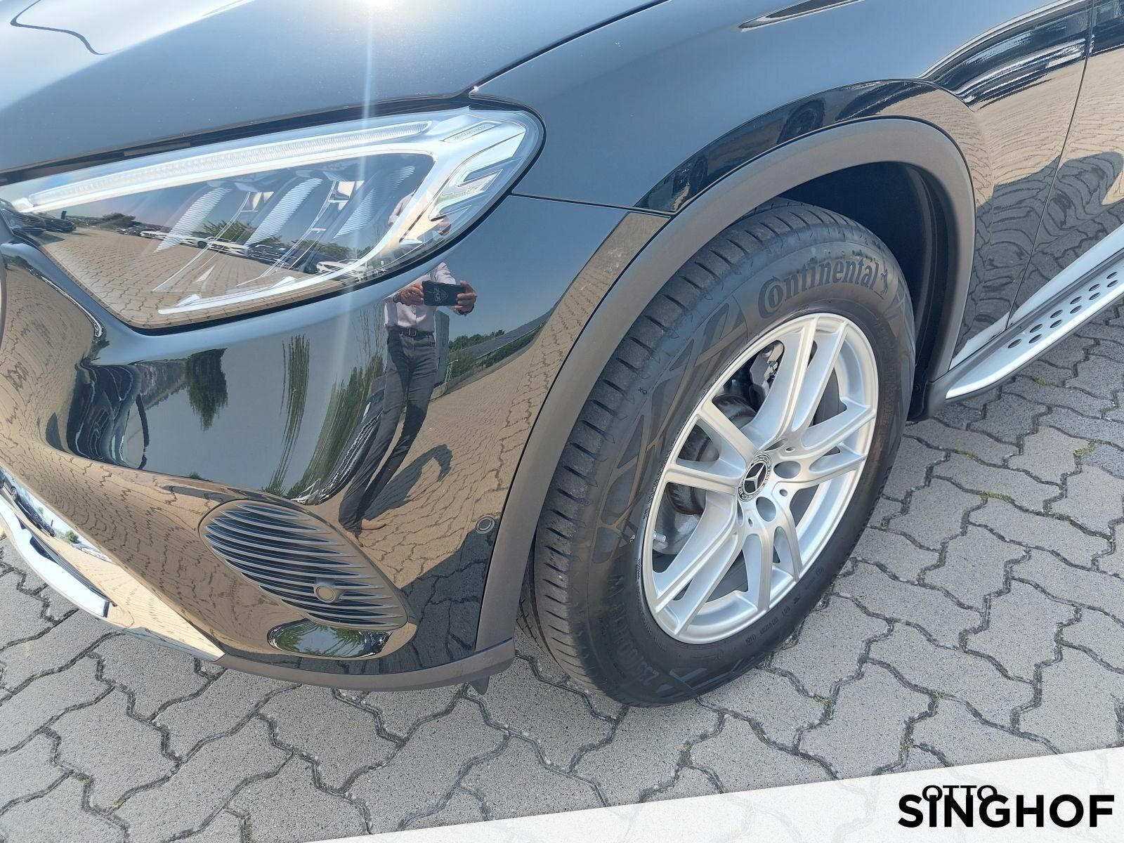 Fahrzeugabbildung Mercedes-Benz GLC 220 d 4M +Avantgarde+LED+360°+Memory+TOTW+