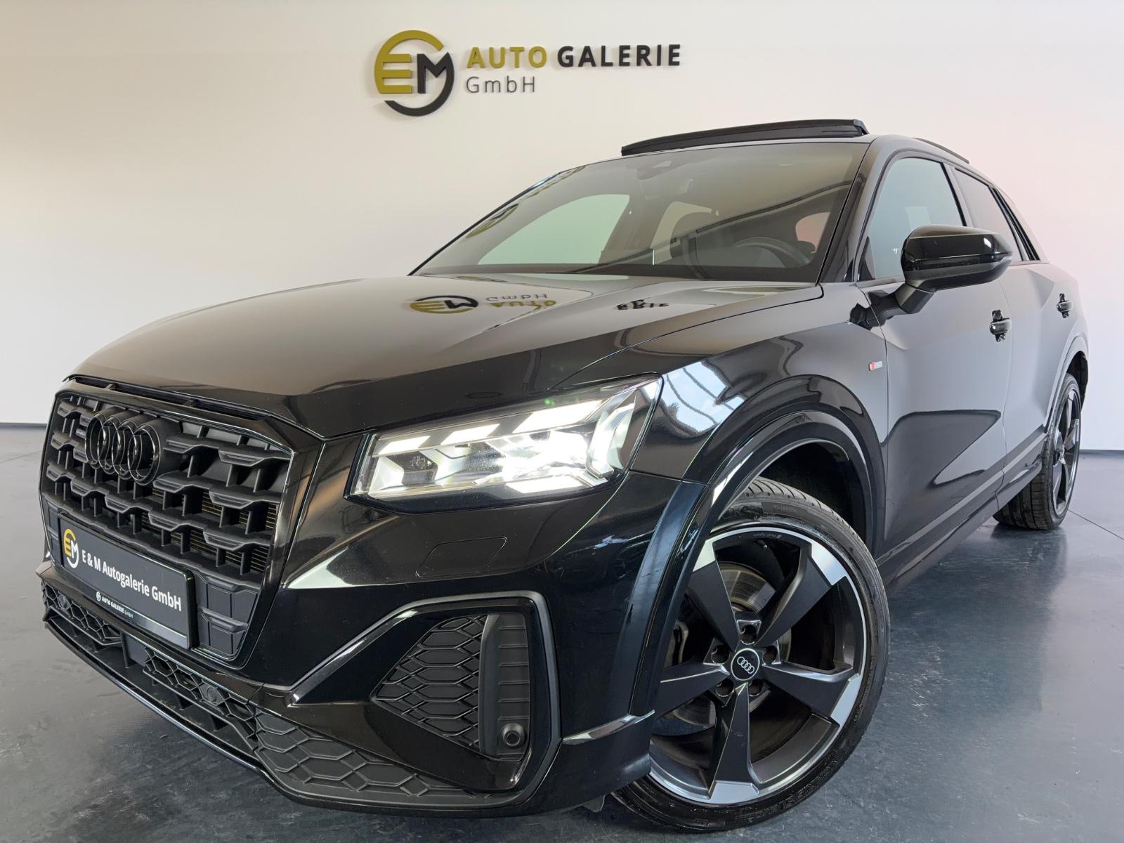 Audi Q2 40 TFSI qu S line Pano Matrix Ambi Kam black