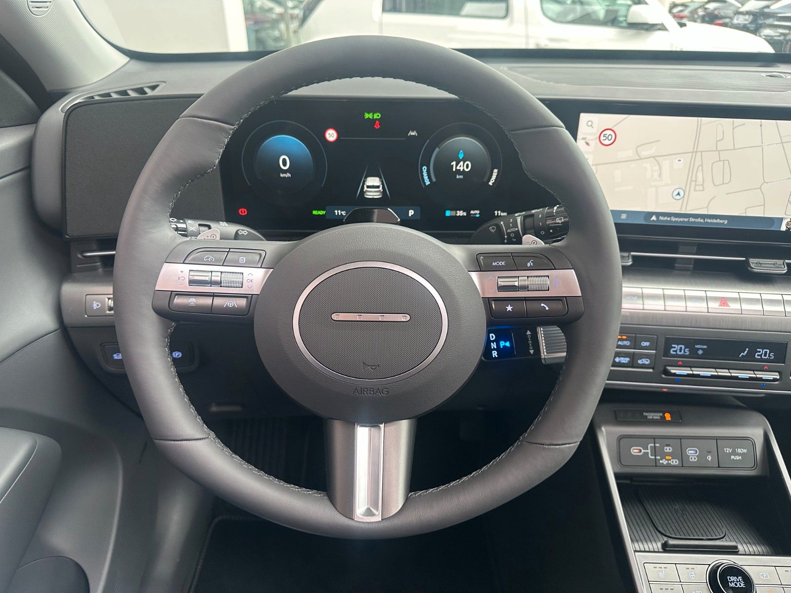 Fahrzeugabbildung Hyundai Kona El. Prime 65,4kWh Sitzp/Glasdach/360°!