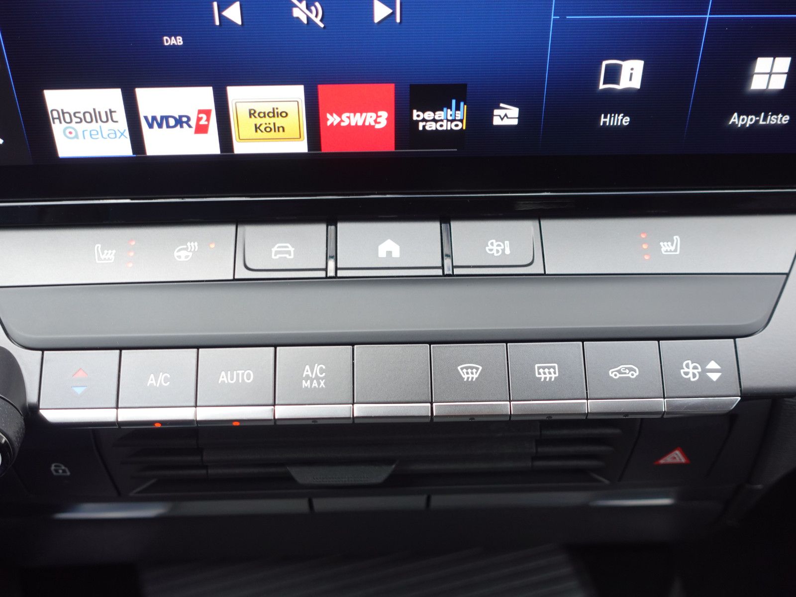 Fahrzeugabbildung Opel Astra 1.2Turbo Edition Allwetter,SHZ,Kamera,PDC