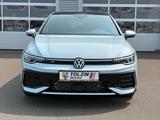 Volkswagen Golf VIII 2.0 TDI R-Line PANO LED - Volkswagen Golf Neuwagen mit Diesel-Antrieb: Limousine, Automatik