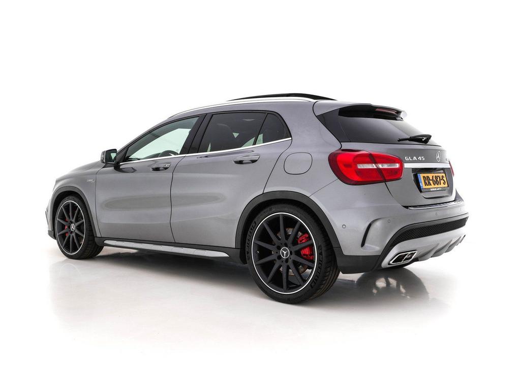 Mercedes-Benz GLA 45 AMG