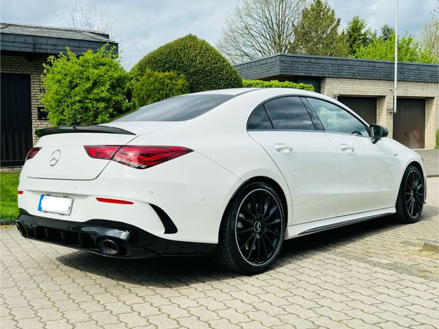 Mercedes-Benz CLA 35 AMG  4Matic/ Pano/Burm/Perf Lenk/Aero