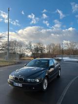BMW 525I E39 - BMW 525 Limousine 525i e39 mit Benzin-Antrieb