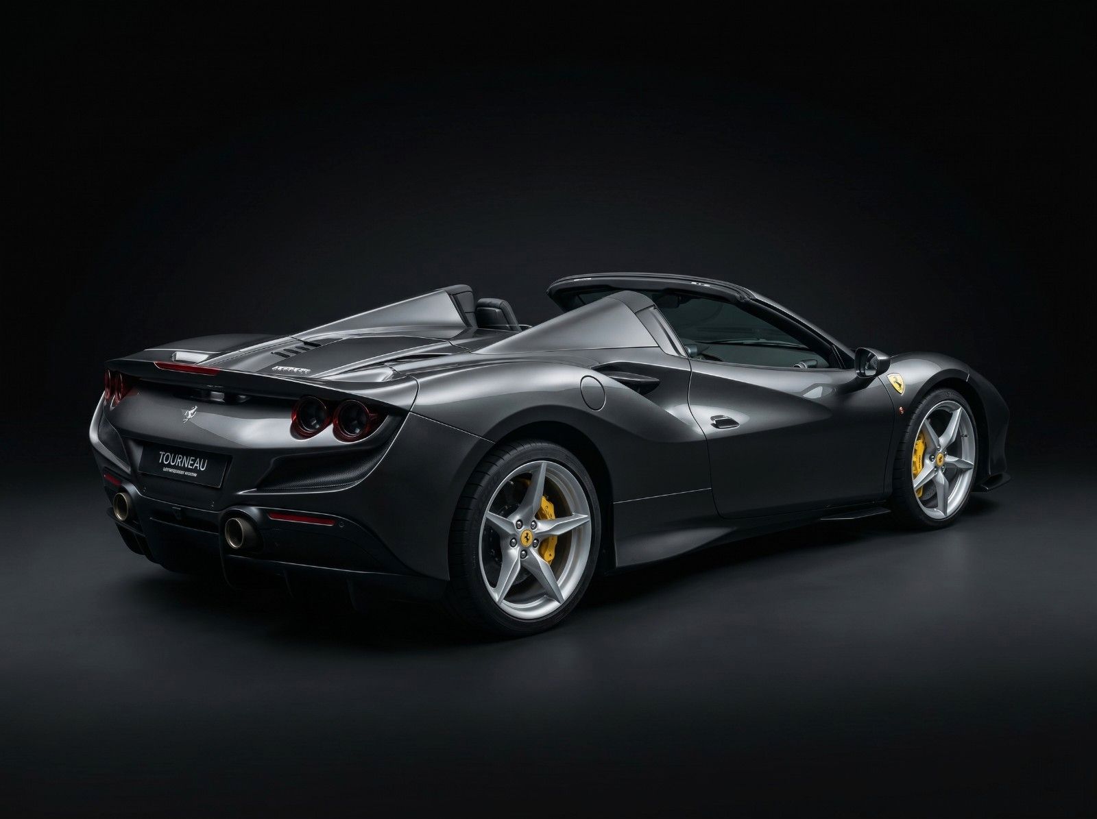 Fahrzeugabbildung Ferrari Ferrari F8 Spider | Lift | Carbon |Passenger