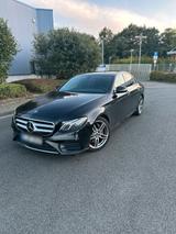 Mercedes-Benz Mercedes E 300 AMG LINE - Mercedes-Benz E 300