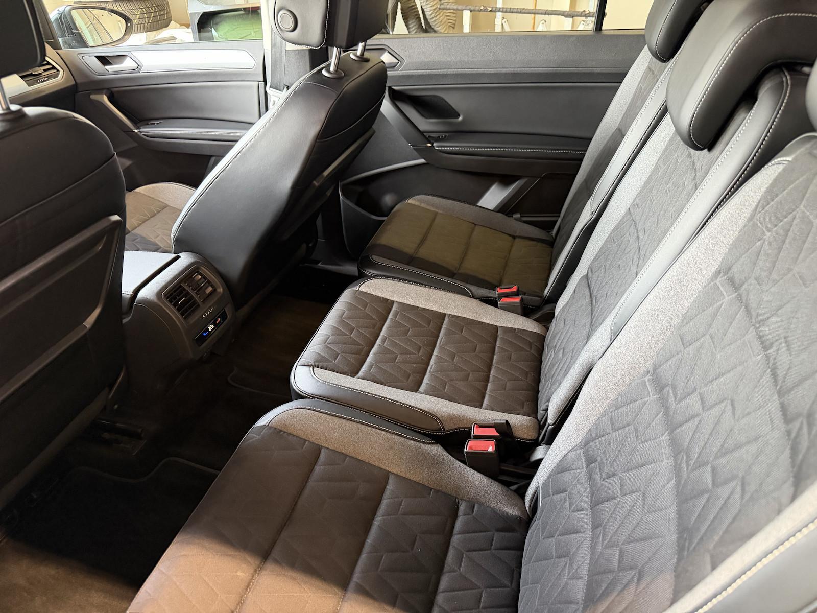 Volkswagen Touran 1.5TSI DSG Goal 7 Sitze NAVI Heckkl.el., миниатюра 21