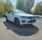 Volkswagen Touareg ACC,LUFT,AHK,Standhz,belüft.Sitze,Sideas - VW Touareg in Hagen
