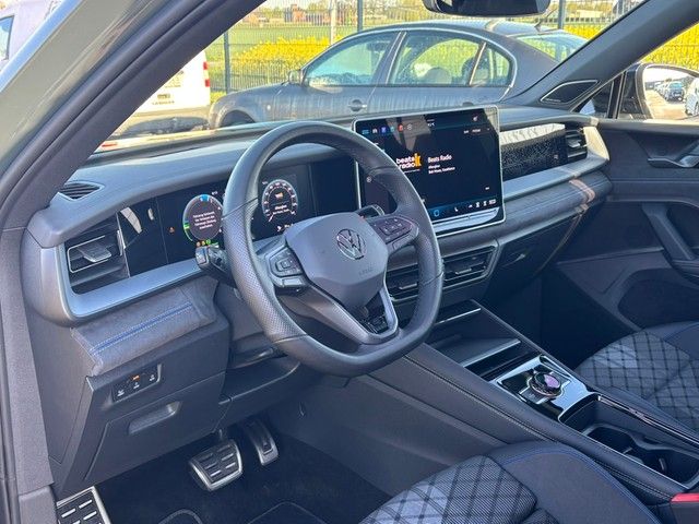 Tayron R-Line 1.5 TSI eHybrid AHK PANO HUD H&K