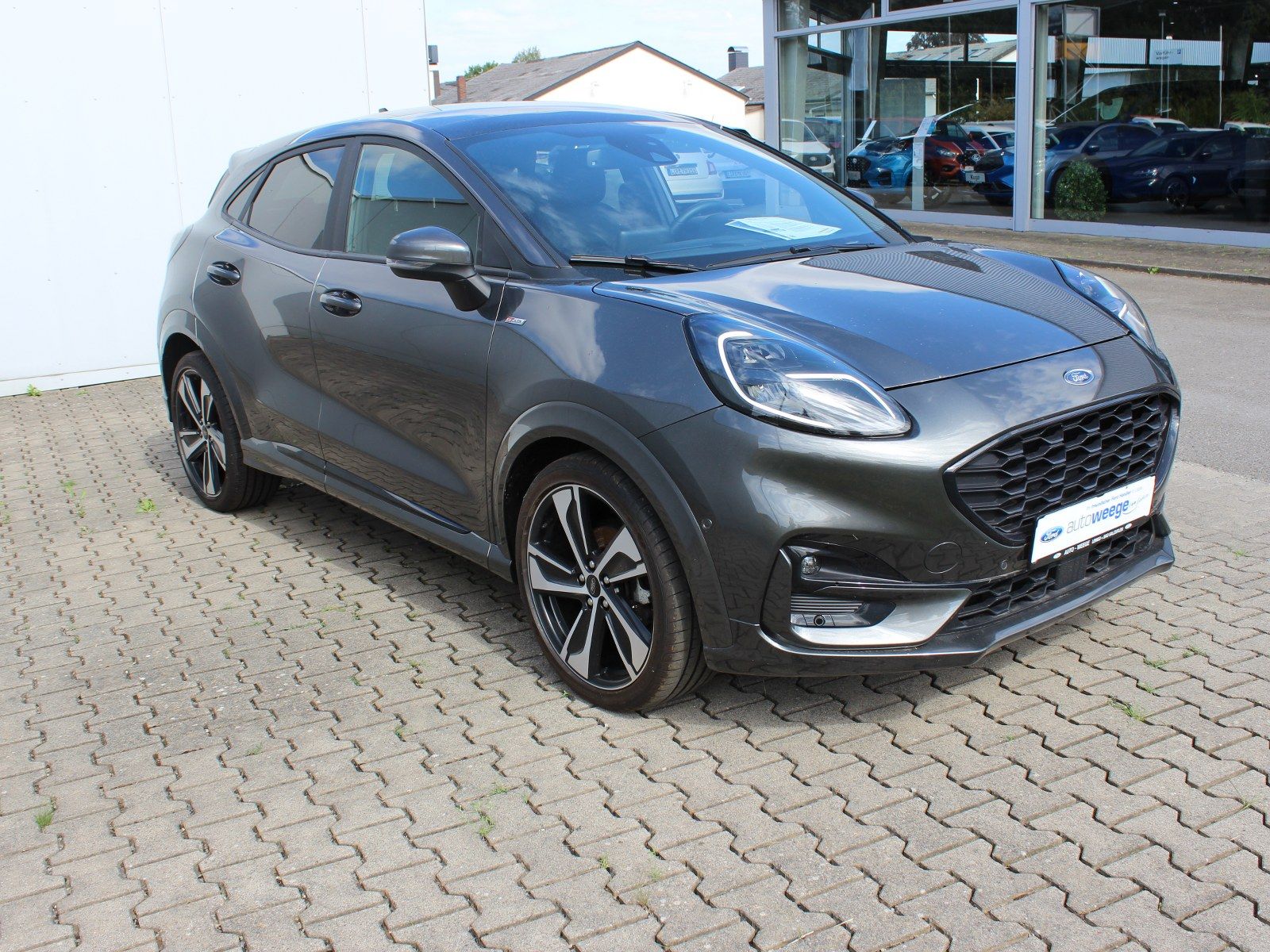 Fahrzeugabbildung Ford Puma ST-Line X 1,0 EcoBoost Mild Hybrid