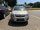 Opel Zafira B Innovation Klima Tempo 7 Sitze Scheckh. - Opel Zafira Gebrauchtwagen in Freiburg