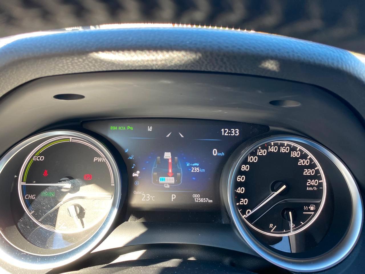 Toyota Camry Hybrid Executive Scheckheft 1.Hand