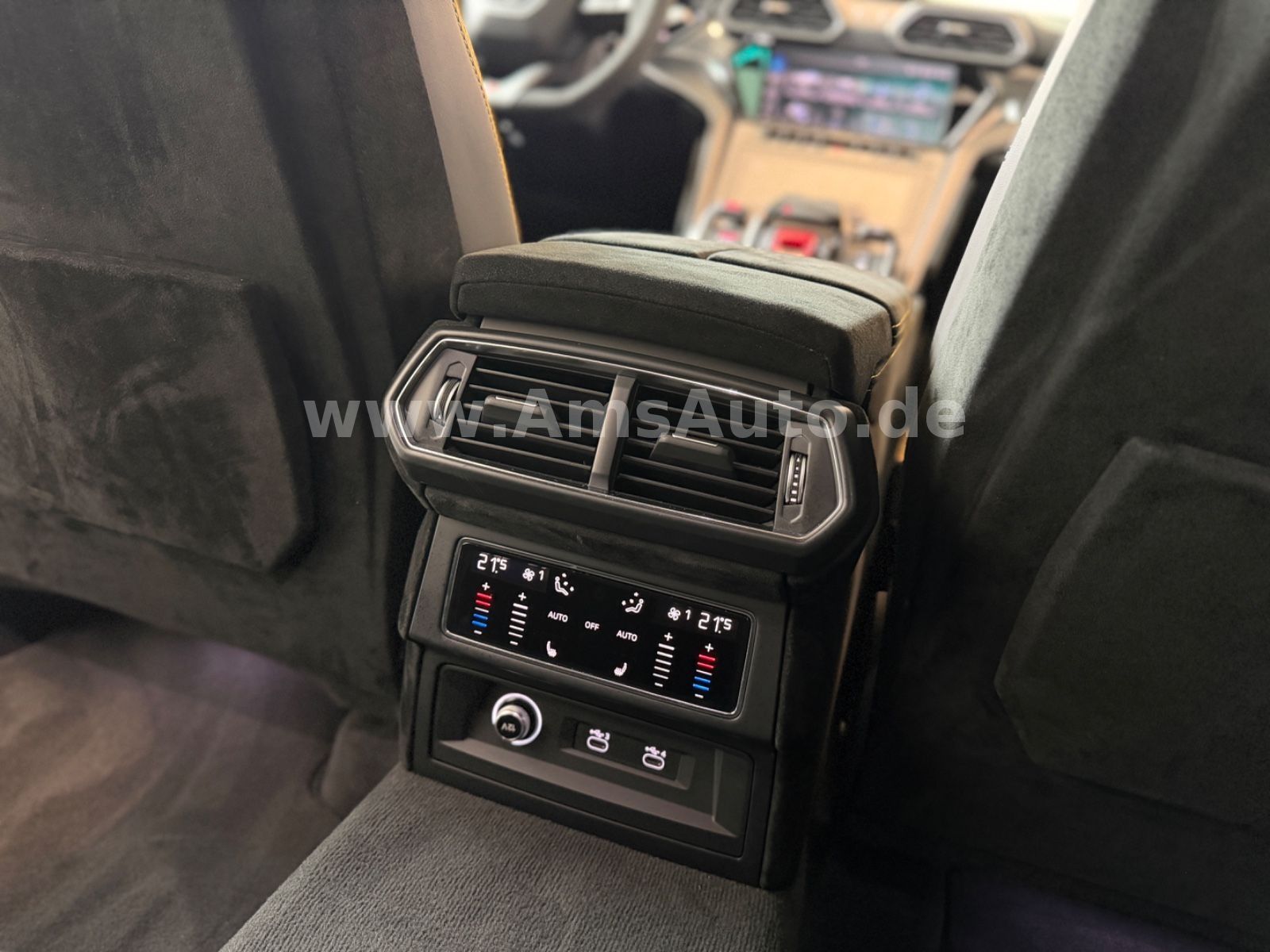 Urus 4.0 V8 Performante Full Carbon Full PPF
