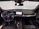 BMW X1 sDrive20i Panodach~AHK~Head-Up Display DAB - BMW X1: Allradantrieb
