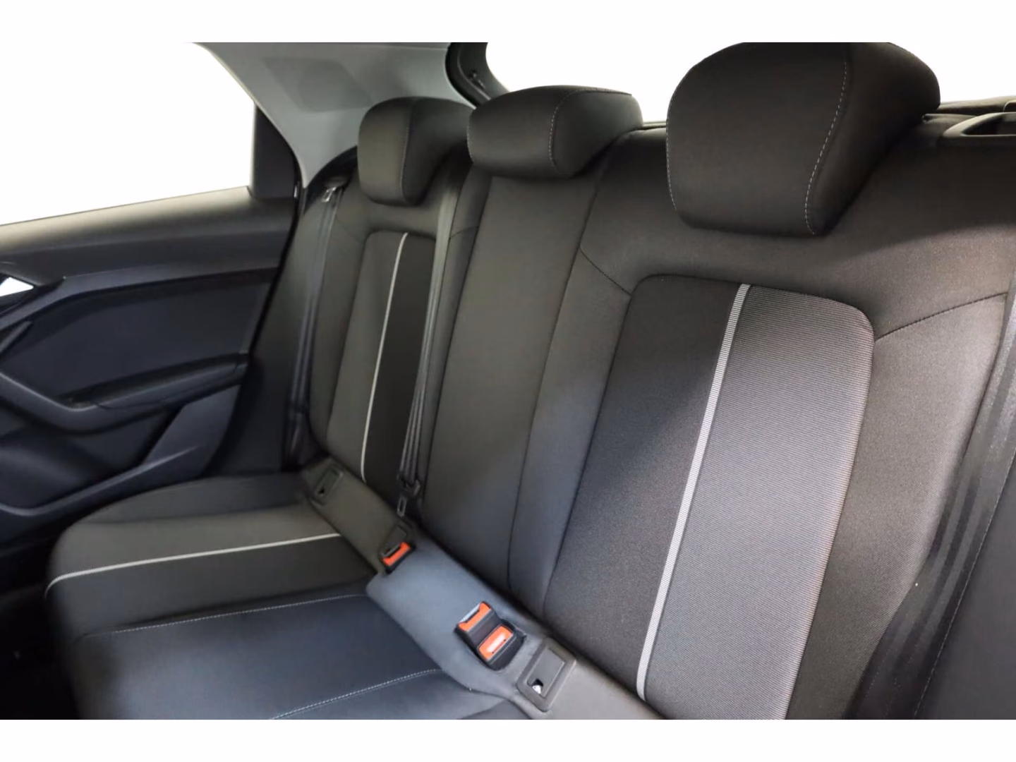 Audi A1 allstreet 30 TFSI S-Tronic LED/SH/ACC, миниатюра 11