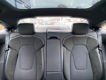 صورة مصغرة 17 لـ 2020 Porsche TAYCAN