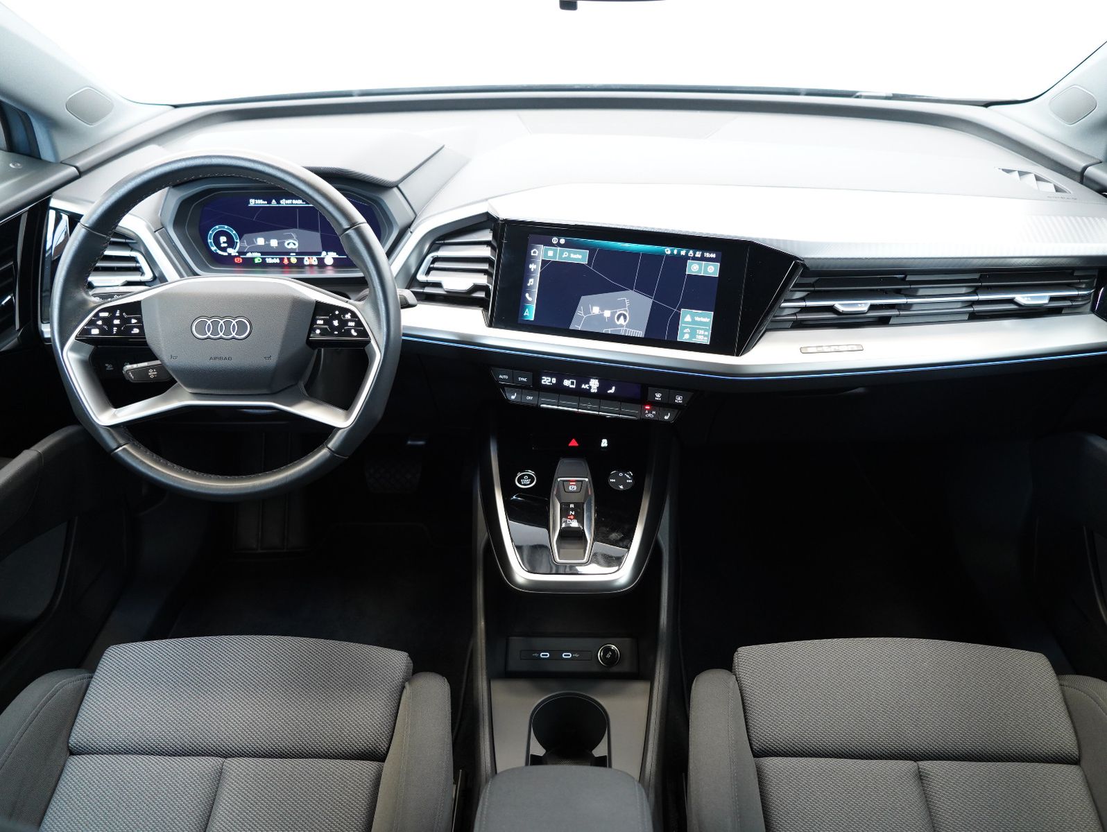 Fahrzeugabbildung Audi Q4 e-tron 50 quattro NAVI/MATRIX/LM20"