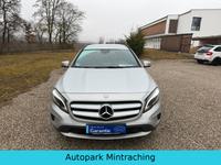Mercedes-Benz GLA 200 CDT Style :TÜV NEU