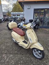 Vespa Primavera 50 - VESPA BEIGE