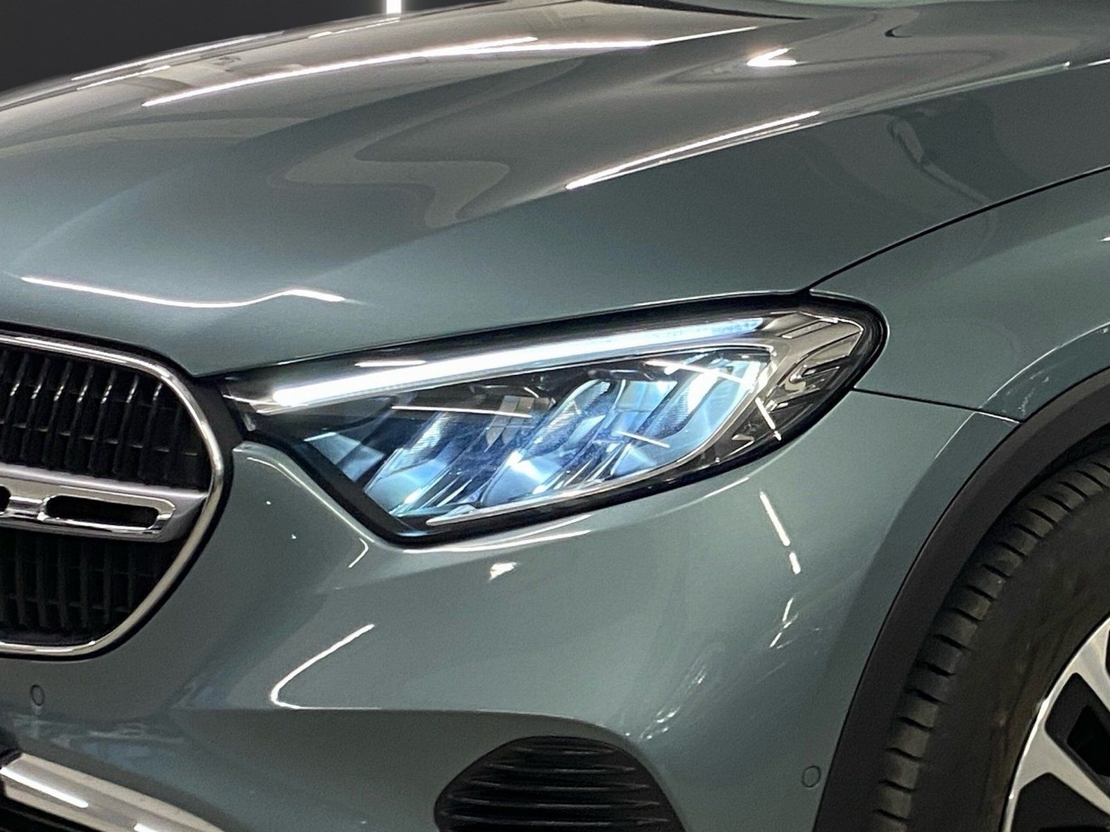 Fahrzeugabbildung Mercedes-Benz GLC 220 d 4M Avantgarde*AHK*Distronic*Pano*360°*