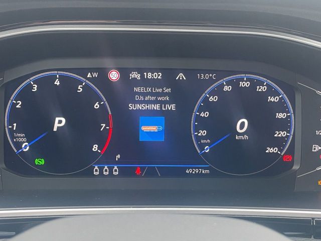 T-Roc 1.5 TSI R-Line OPF (EURO 6d) Navi+AZV+Rear