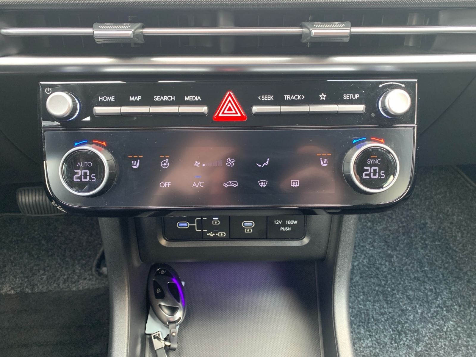 Fahrzeugabbildung Hyundai TUCSON FL 1.6 CRDi Trend Mild-Hybrid 4WD Krell L