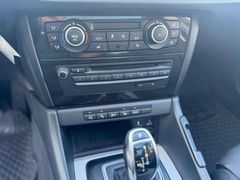 Fahrzeugabbildung BMW X1 X1 xDrive20d Aut. Sport Line PANO LEDER