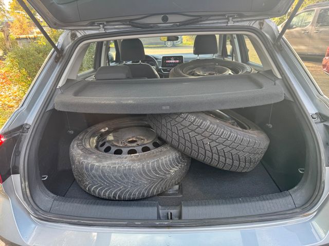 Volkswagen T-Roc Style-Autom-ACC-1.Hd-LED Scheinw-Mwst