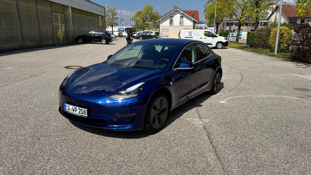 Image of Tesla Model 3